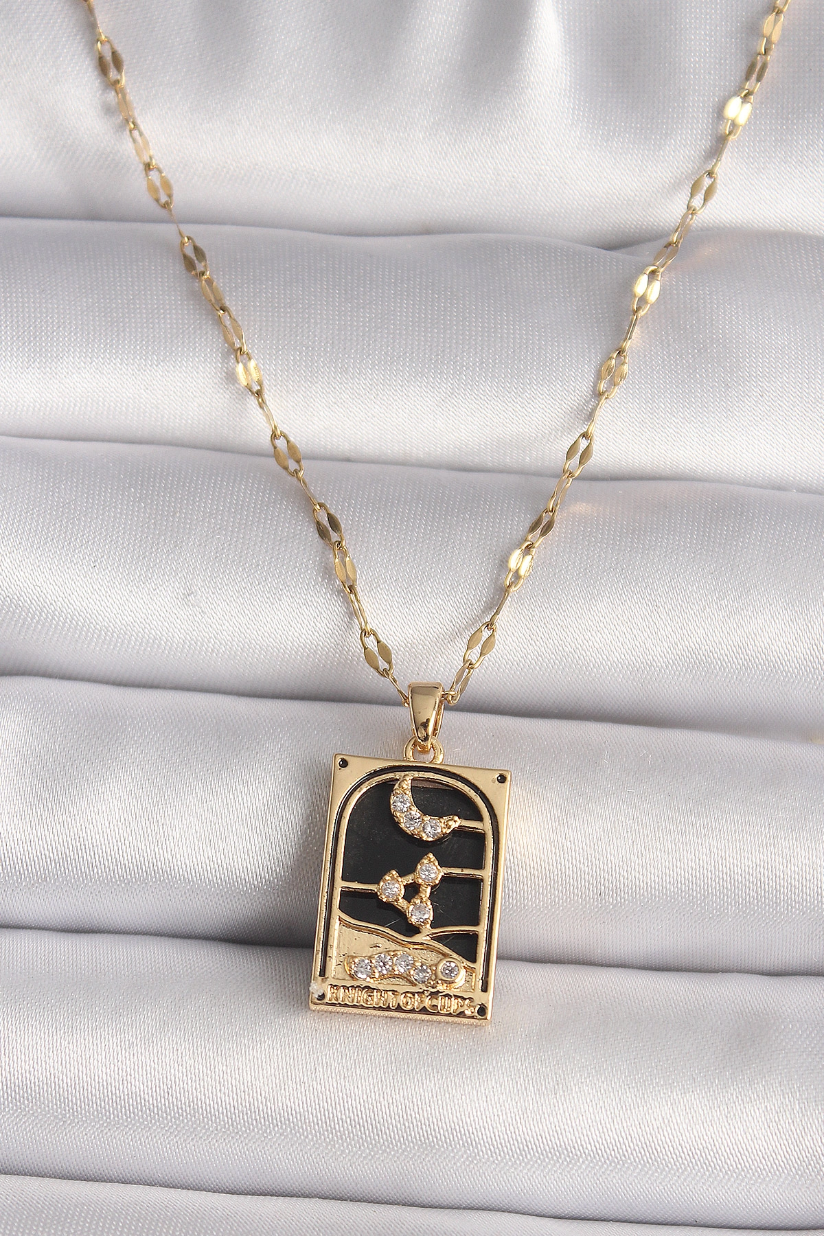 316L Çelik Gold Renk Zirkon Taşlı Ay Figürlü Tarot Model Kadın Kolye
