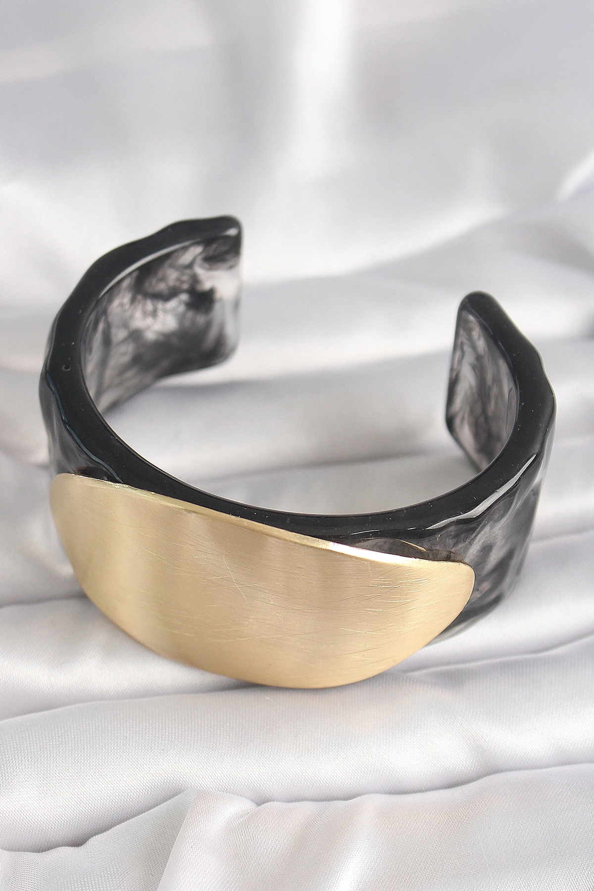 Siyah Mermer Desen Akrilik Plastik Gold Oval Plaka Model Vintage Kadın Bilezik