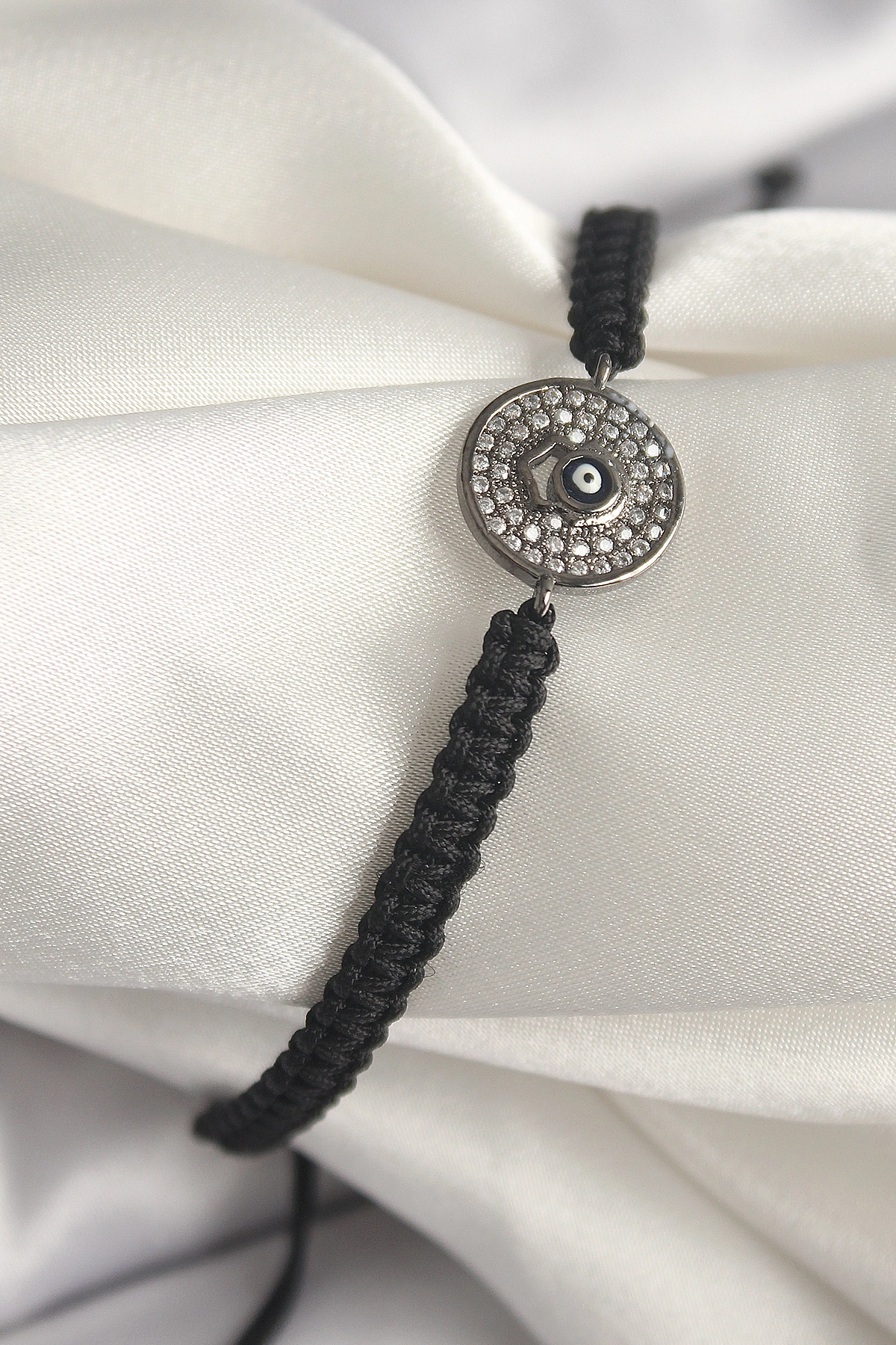 Pirinç Füme Renk Zirkon Taşlı Nazar Boncuk İşleme Makrome Asansörlü Model Kadın Bileklik