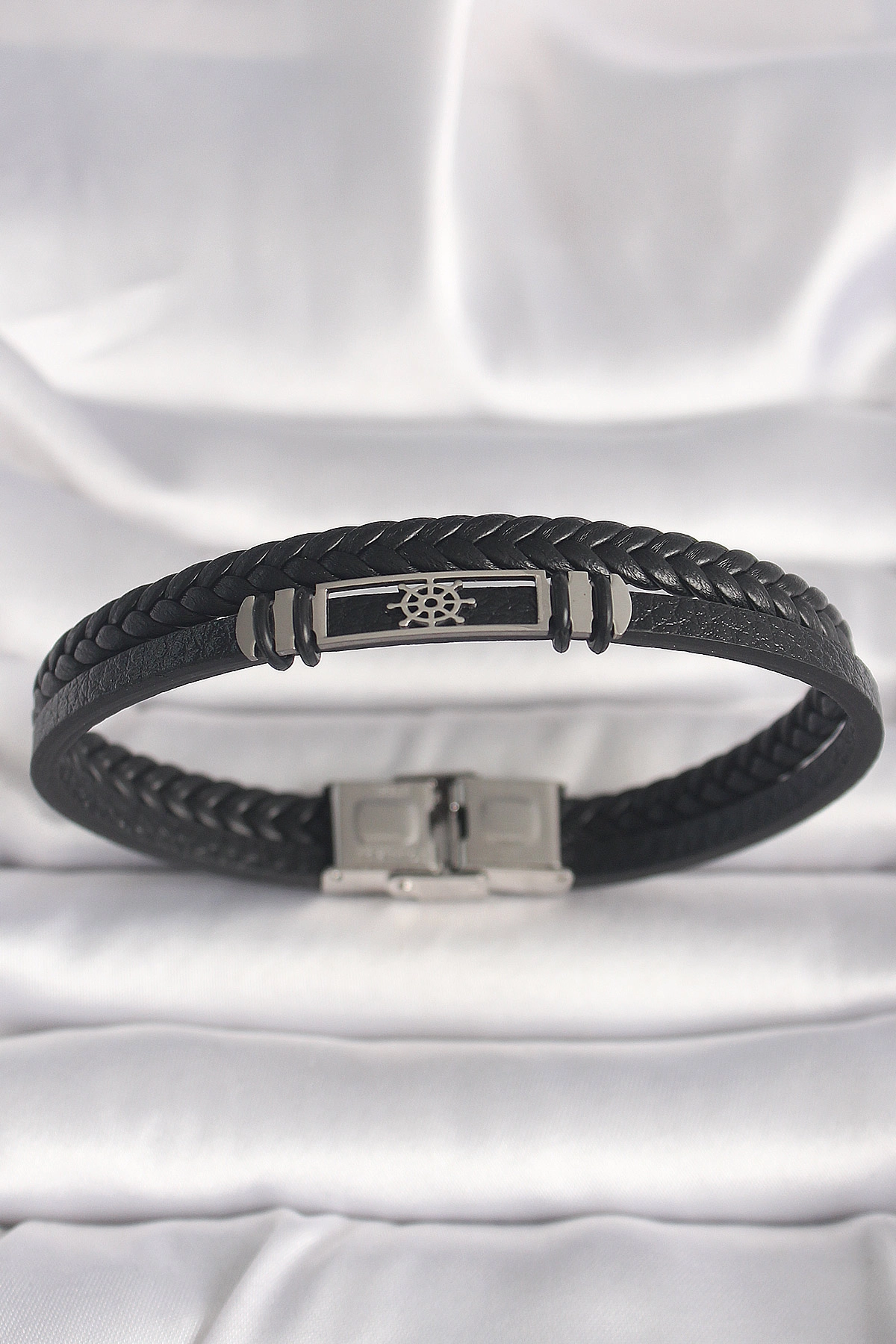 316L Çelik Gümüş Renk Gemi Dümeni Figür Siyah Burgu Deri Kordon Model Erkek Bileklik