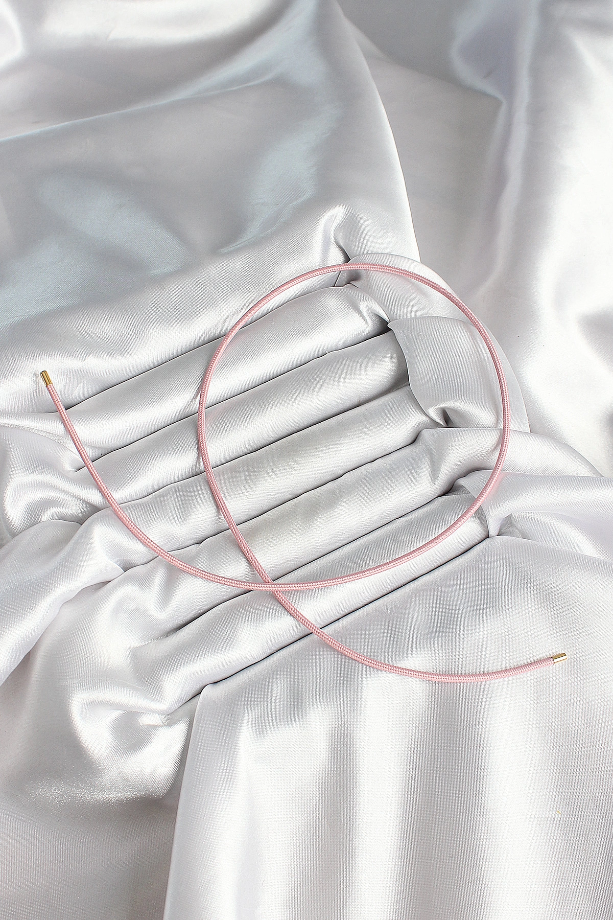 Mıknatıslı Kırmızı Renk Sarmal Kadın Bileklik