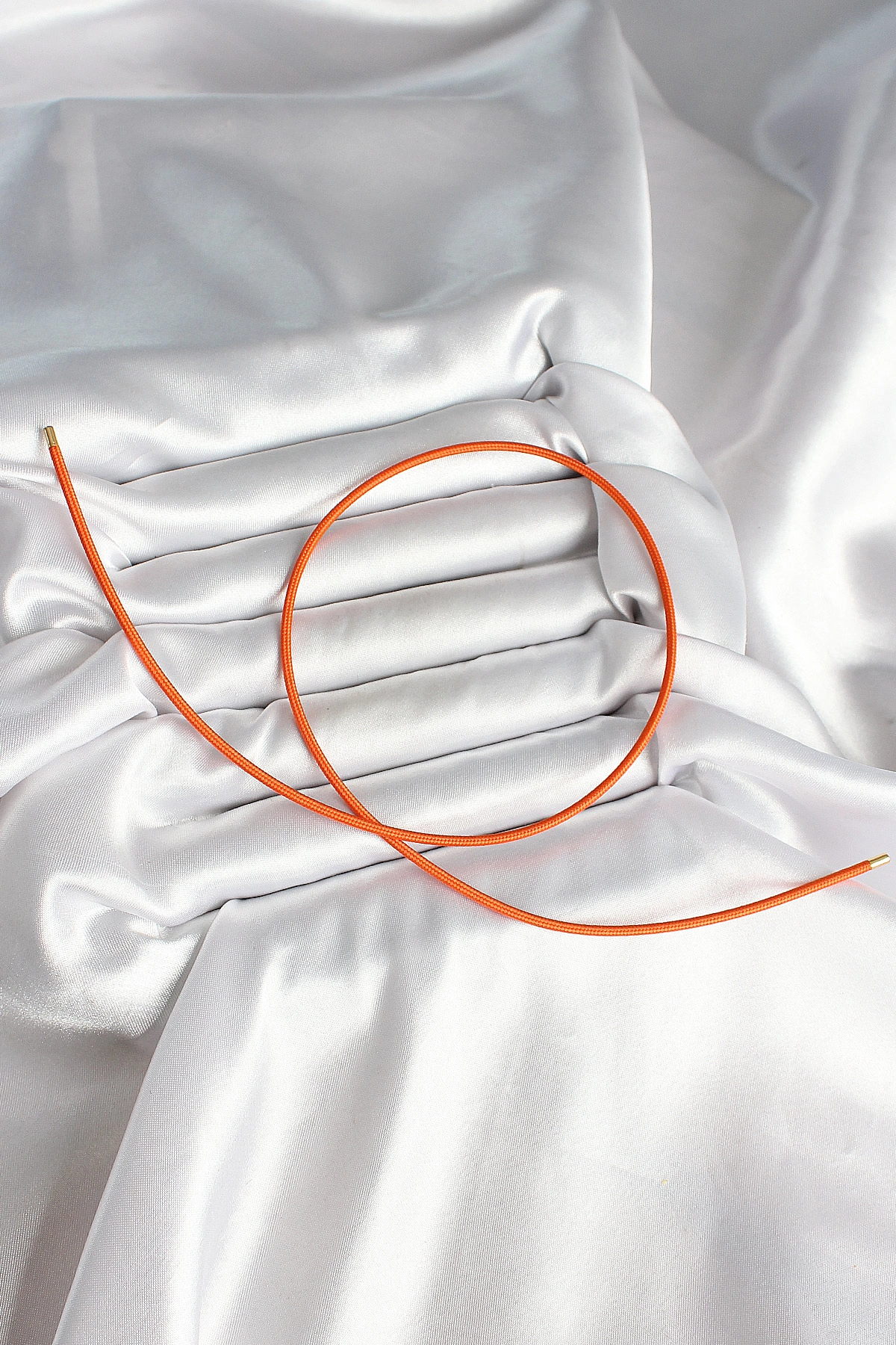 Mıknatıslı Turuncu Renk Sarmal Kadın Bileklik