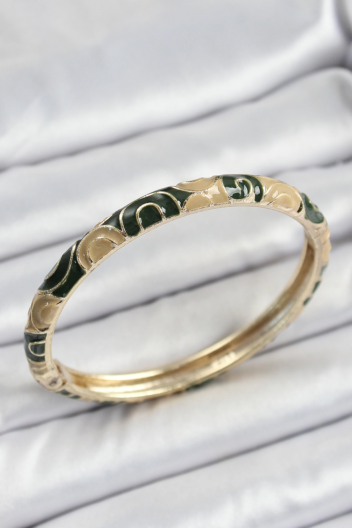 Mineli Pirinç Siyah ve Kahverengi Motifli Kadın Kelepçe