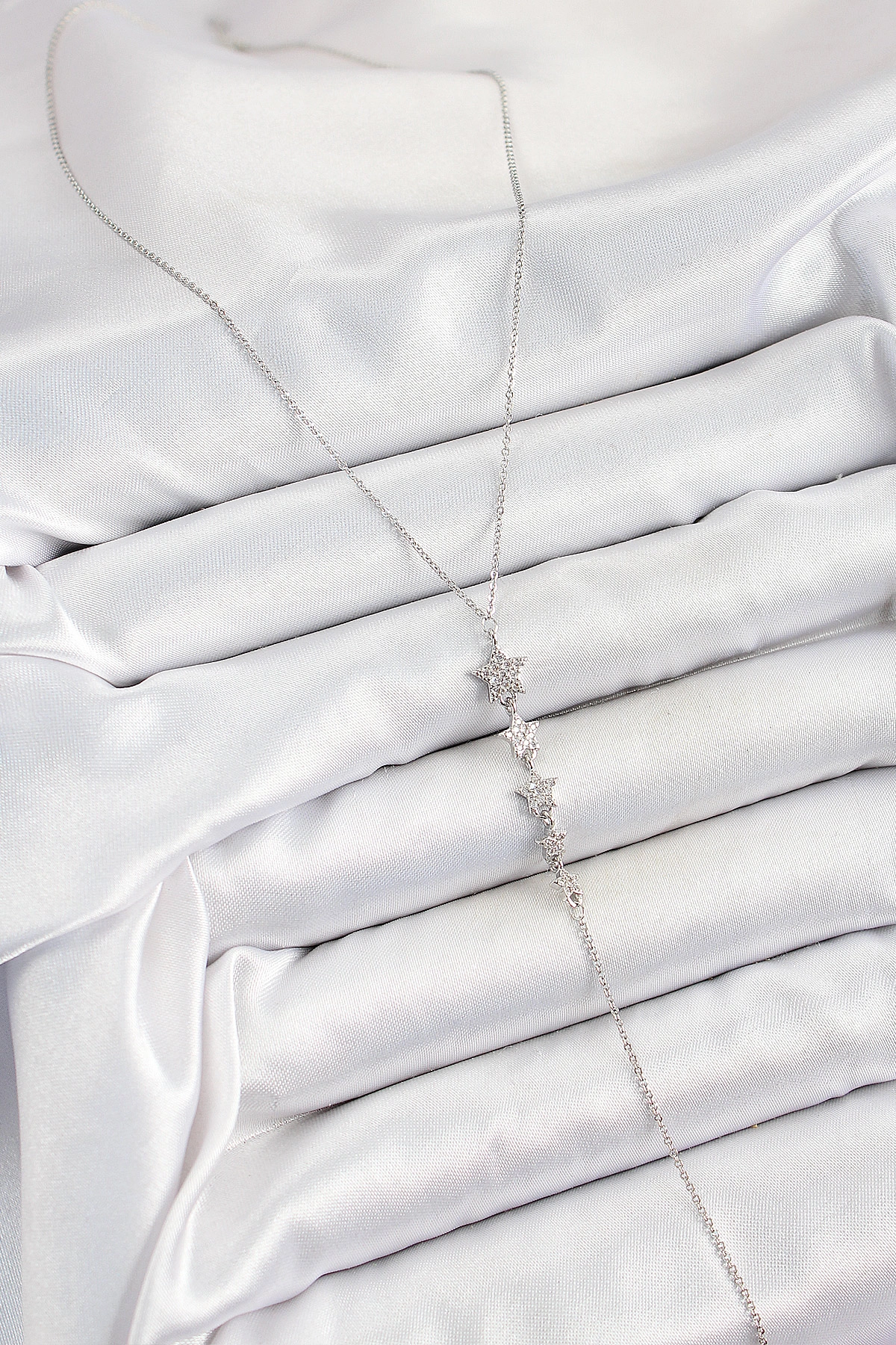 Pirinç Zirkon Taşlı Sıralı Yıldız Figürlü Y Model Gümüş Renk Kadın Kolye