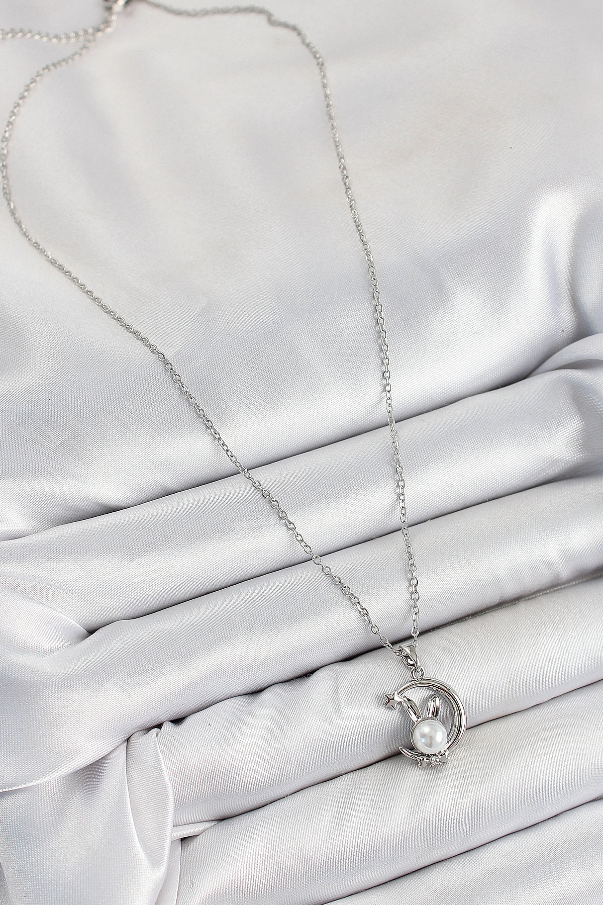 316L Çelik İnci Detaylı Hilal Tavşan Model Gümüş Renk Kadın Kolye