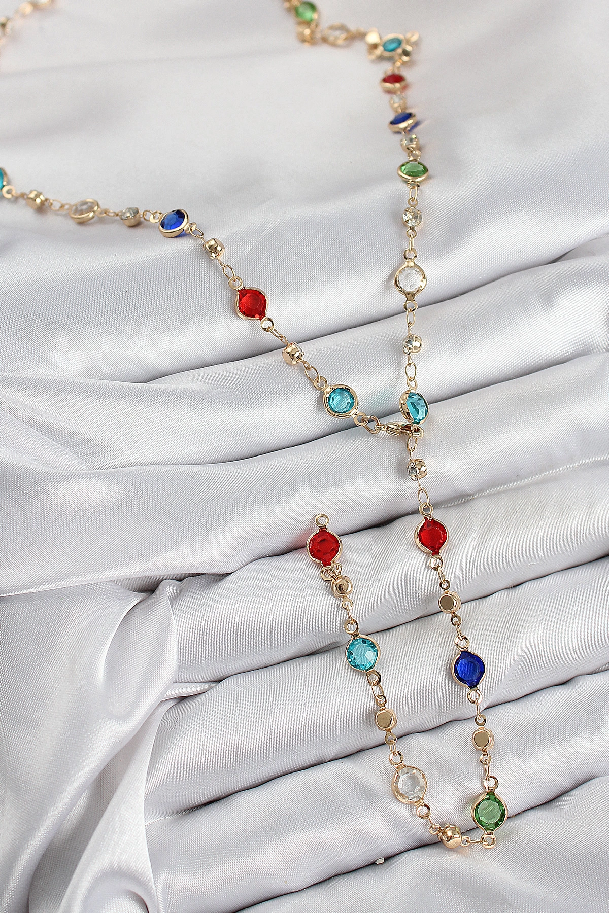 Pirinç Renkli Zirkon Taşlı Model Gold Renk Kadın Y Kolye