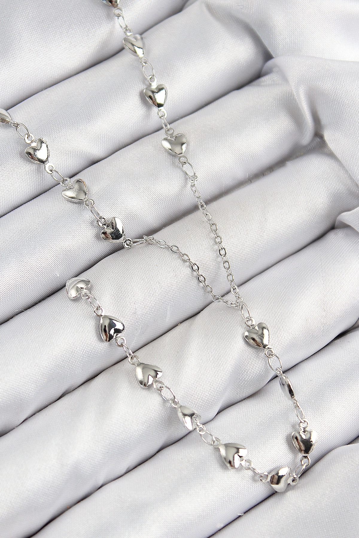 Pirinç Zirkon Taşlı Kalp Model Gümüş Renk Y Kolye