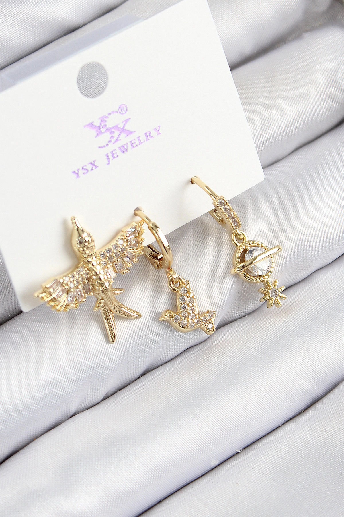 Pirinç Zirkon Taşlı 3'lü Kuş Model Gold Renk Kadın Küpe