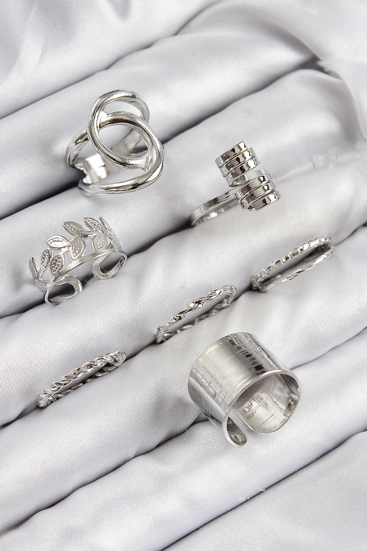 Pirinç Yaprak Model Gümüş Renk Kadın Yüzük Kombin Set