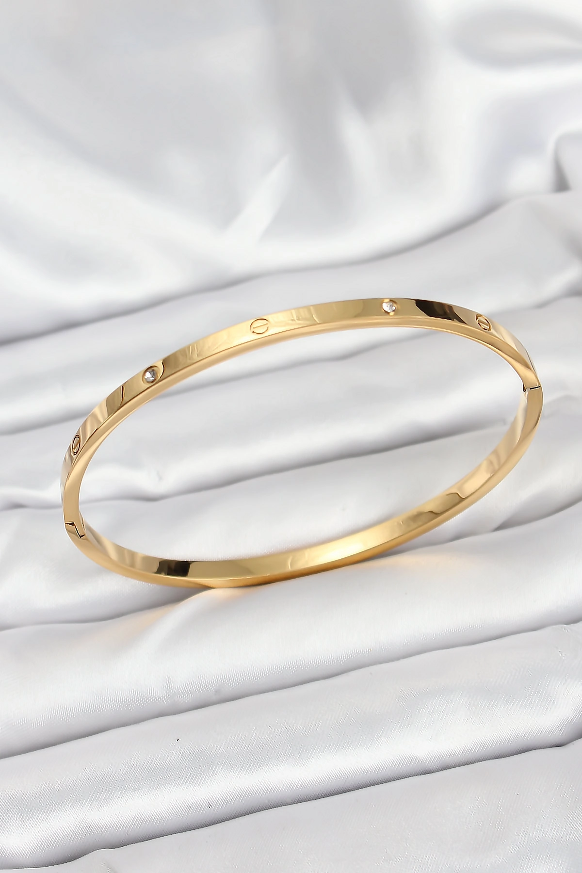 316L Çelik Gold Renk Zirkon Taşlı 65 mm İnce Kadın Kelepçe Bileklik