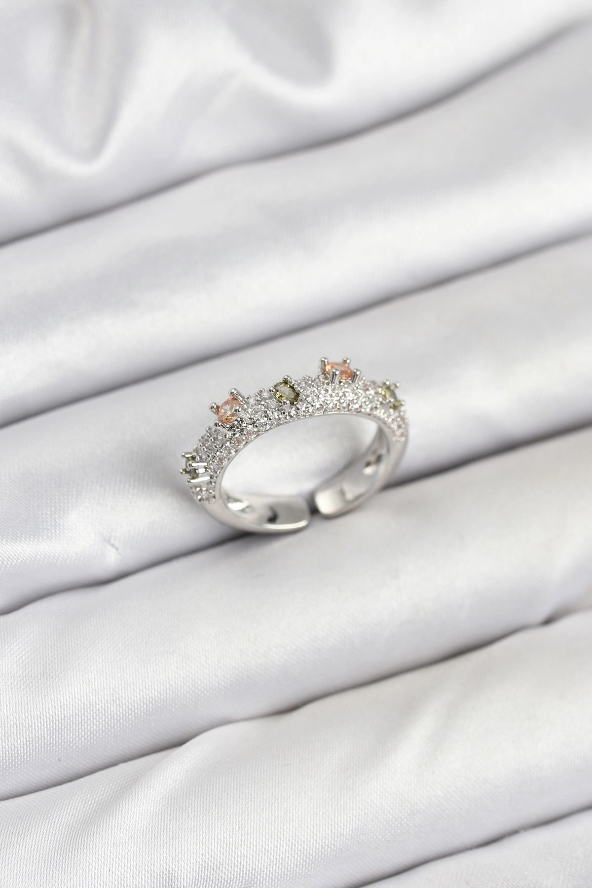 Pirinç Gümüş Renk Zirkon Taşlı Vintage Kadın Yüzük