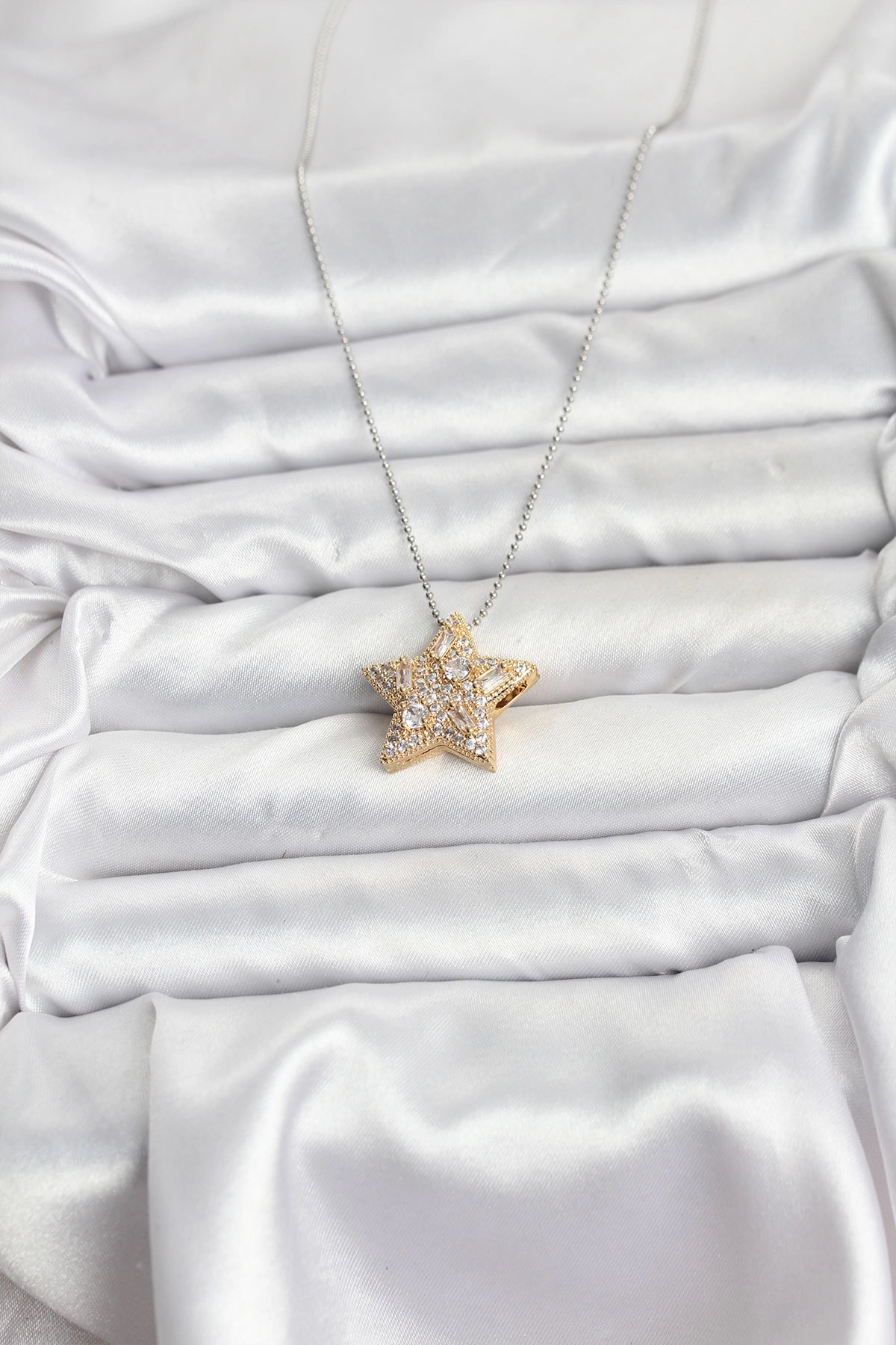 316L Çelik Zincir Gümüş Renk Zincirli Gold Yıldız Model Kadın Kolye