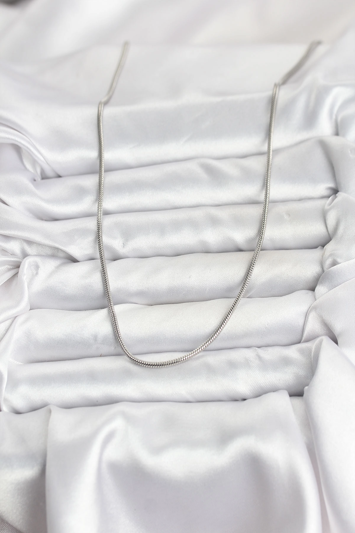 316L Çelik Zincir Gümüş Renk 60 cm Yılan Zincir Kadın Kolye