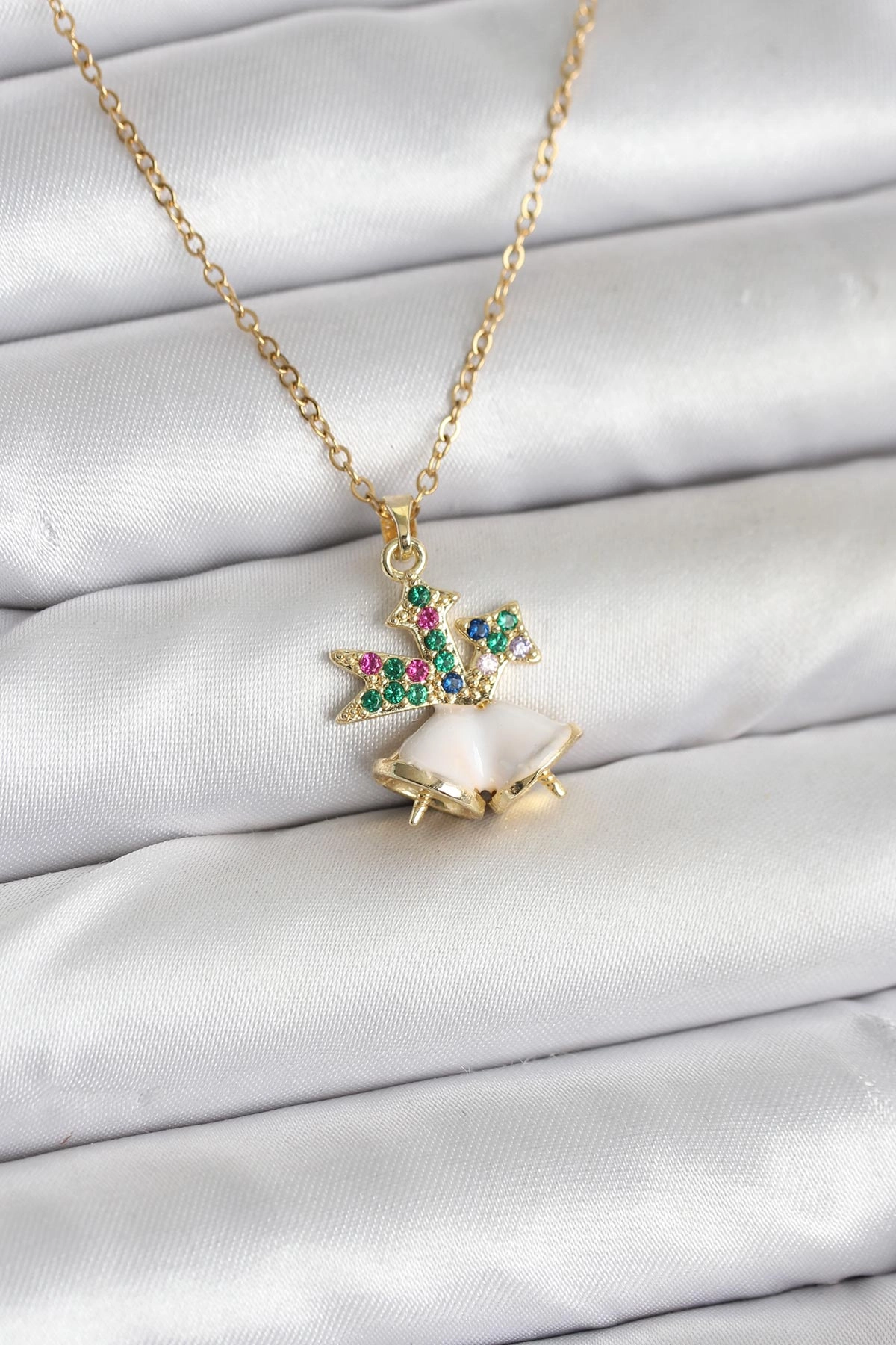 316L Çelik Zincir Gold Renk Chirtsmas Bell Model Yılbaşı Temalı Kadın Kolye