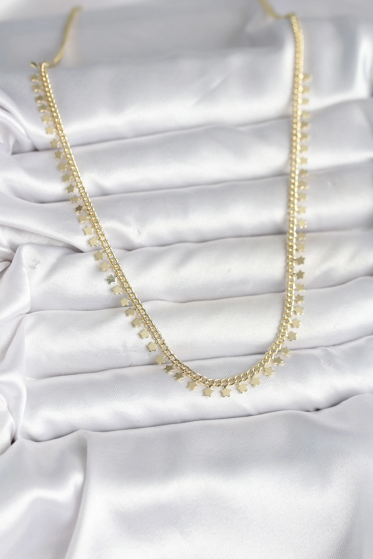 Pirinç Gold Renk Sıralı Yıldız Kadın Kolye