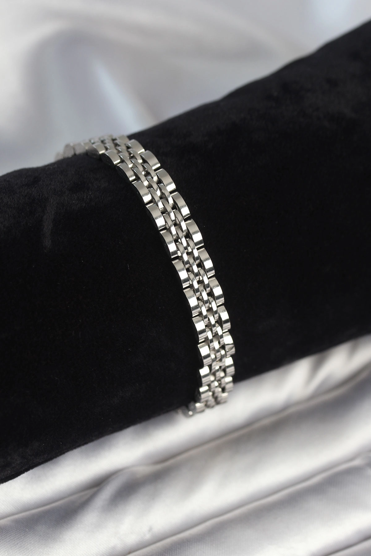 316L Çelik 7 mm Kalınlıkta Gümüş Renkli Erkek Bileklik