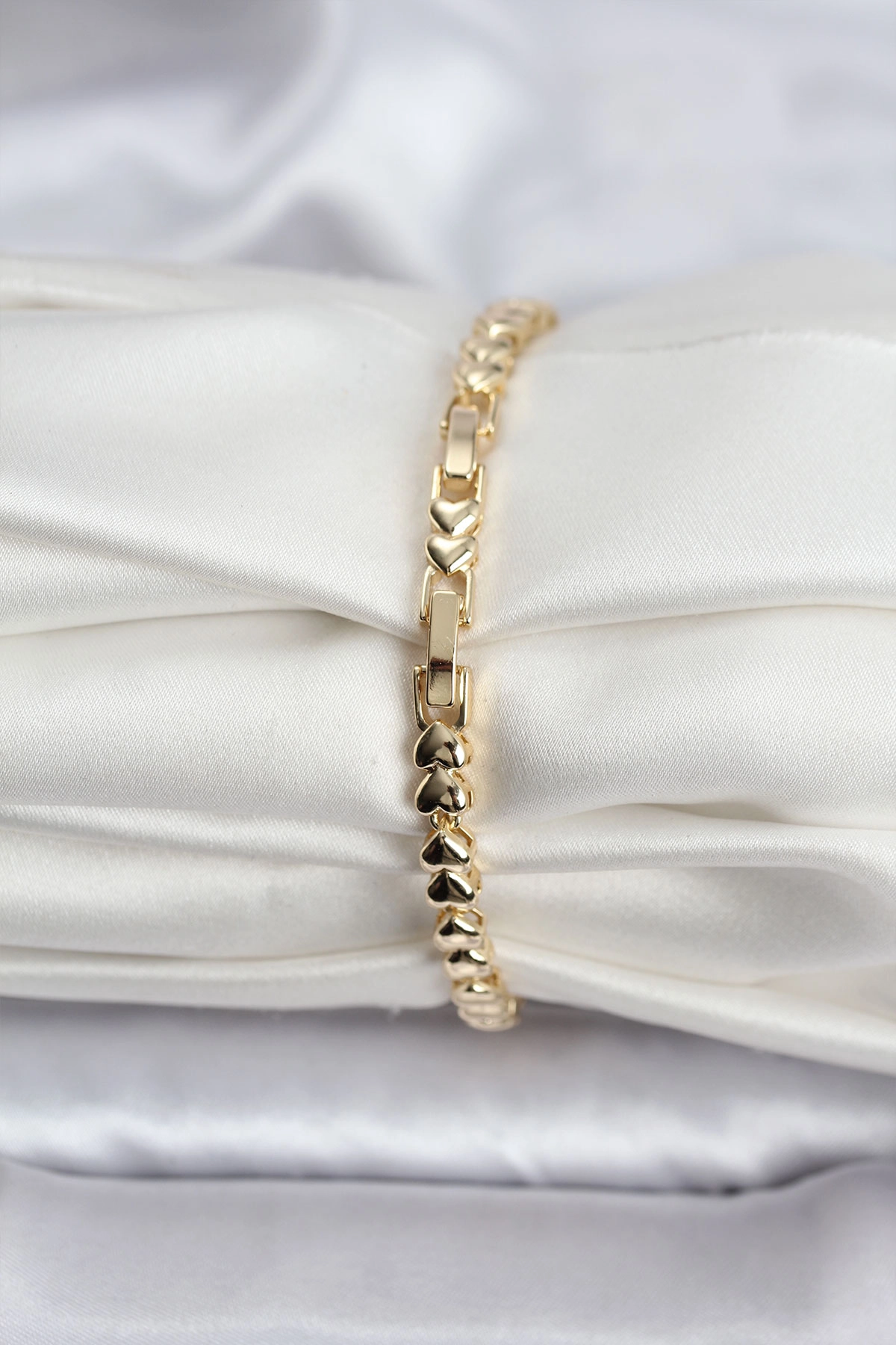 14K Gold Renk Kaplama Kalp Model CM Kadın Bileklik