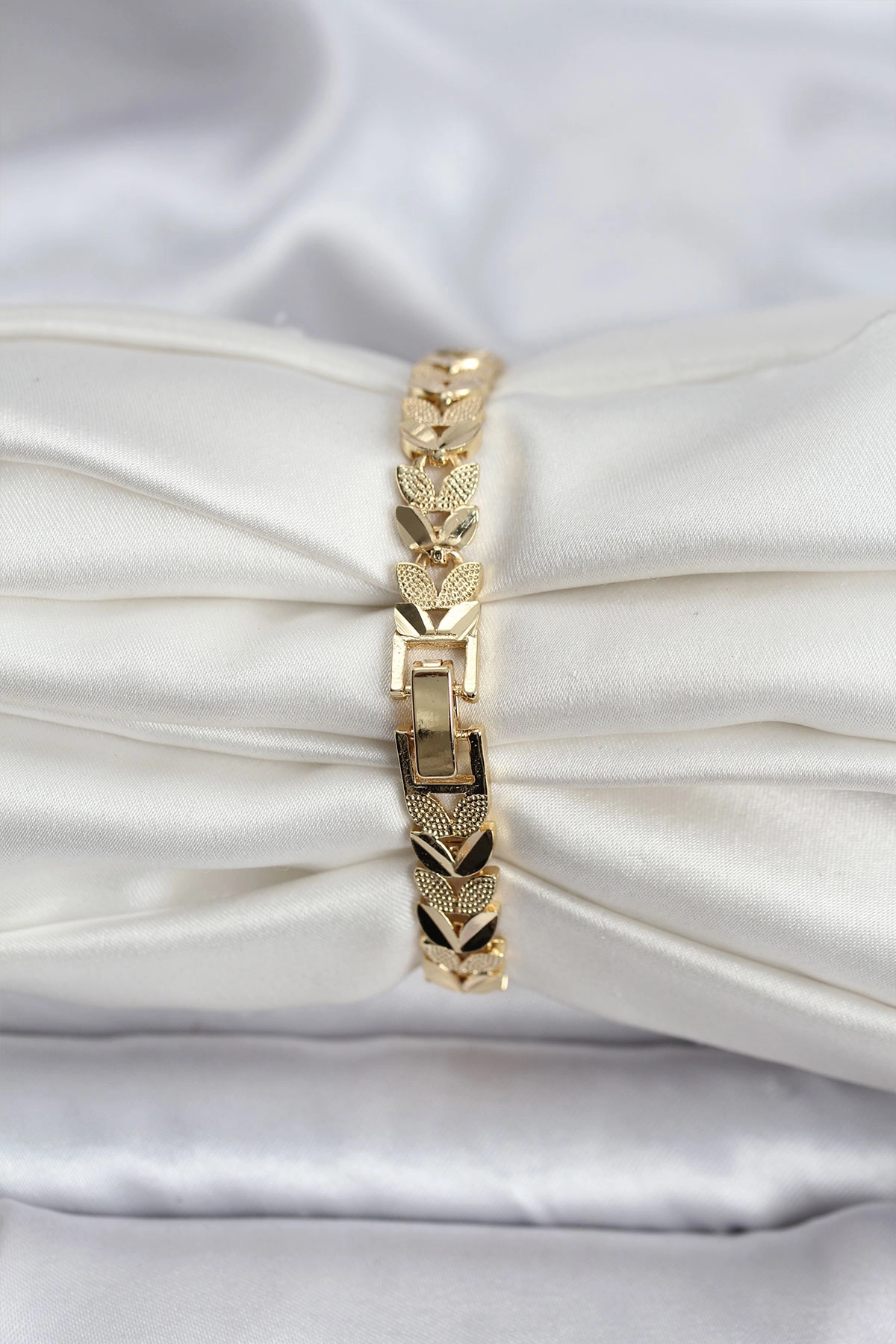 14K Gold Renk Kaplama Başak Model CM Kadın Bileklik