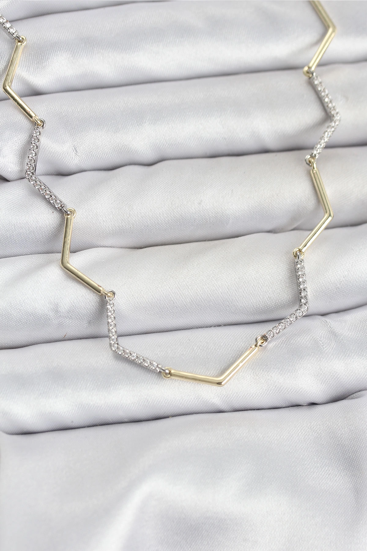 VIP Seri Zikzak Model Kadın Kolye