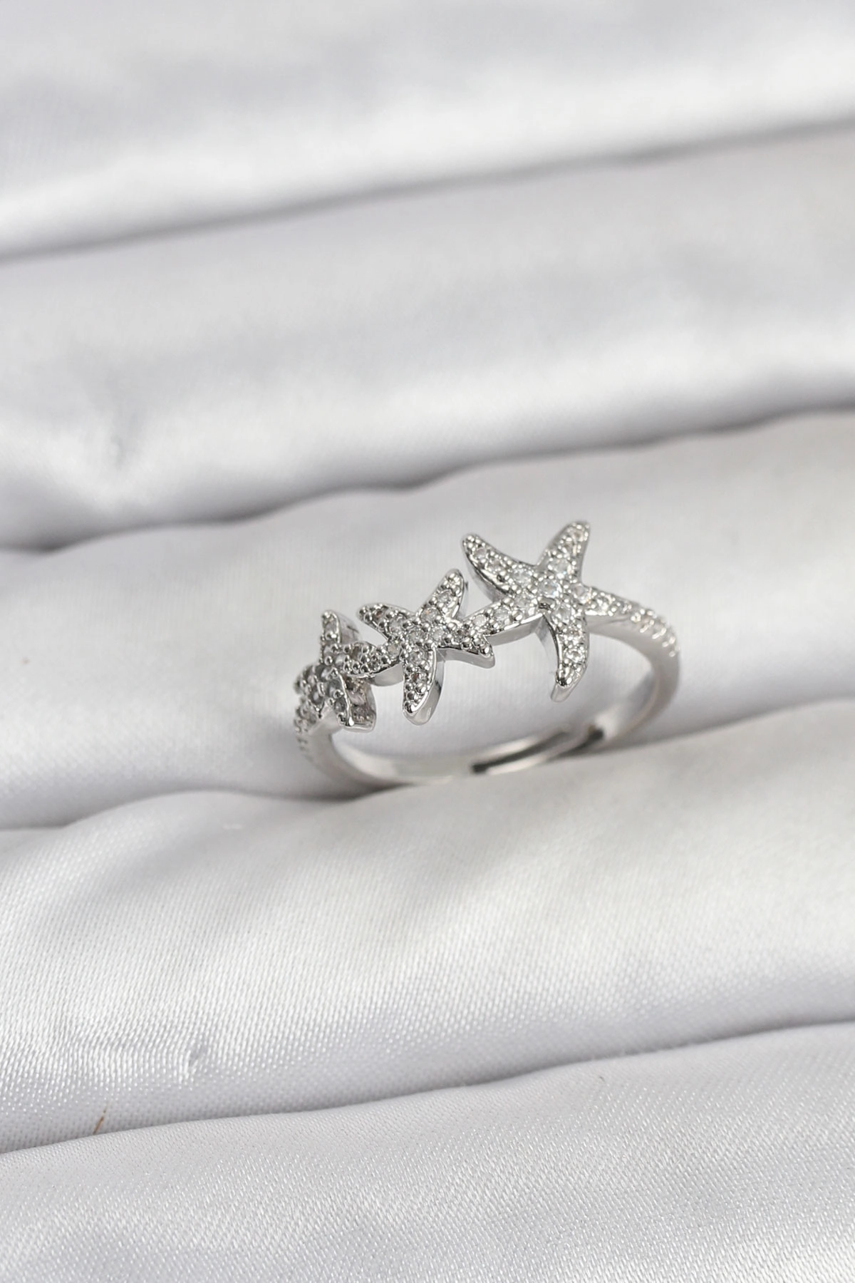 Pirinç Yıldız Model Gümüş Renk Kadın Yüzük