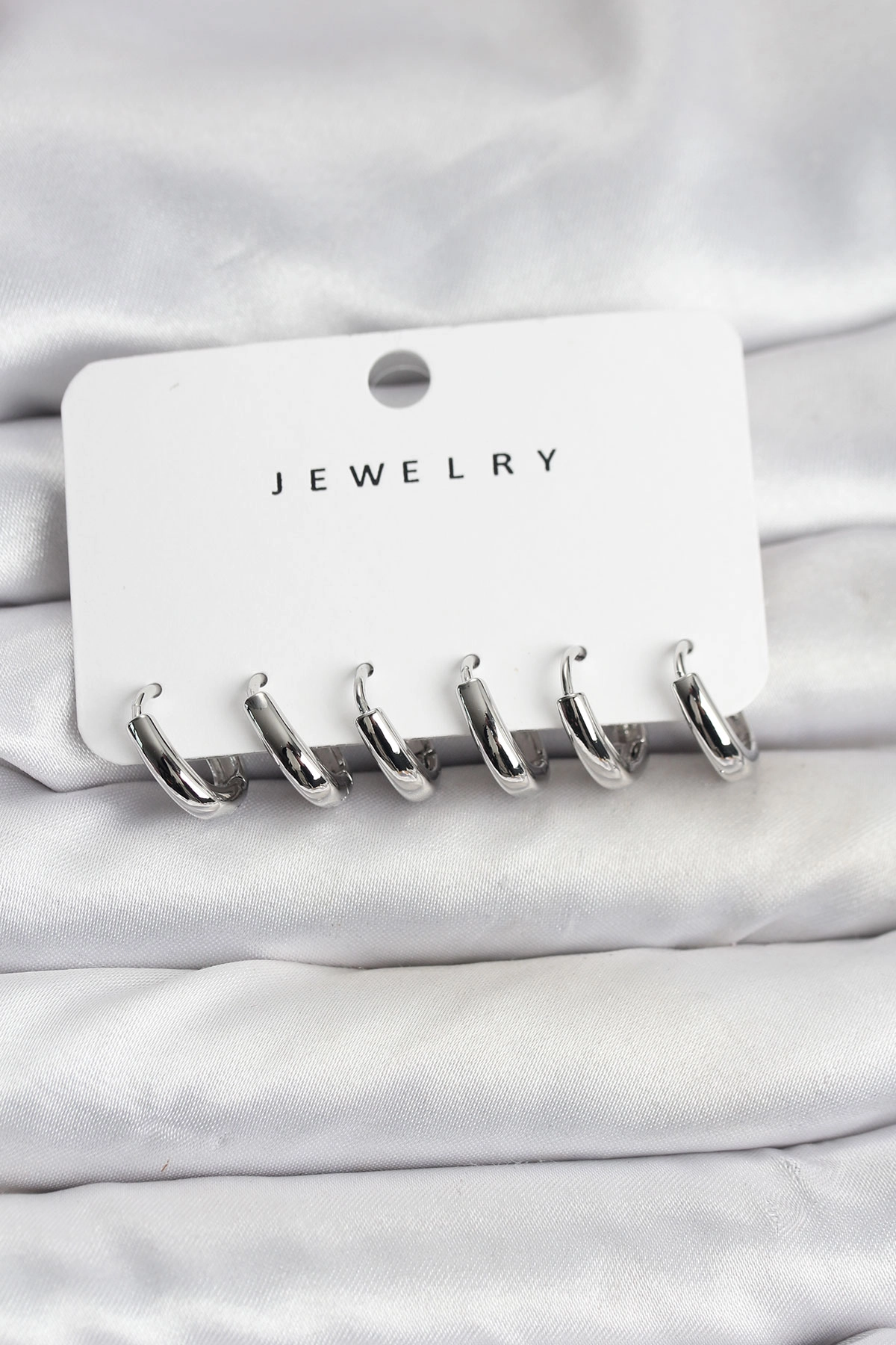 Gümüş Renk Pirinç Halka Kadın Küpe Seti