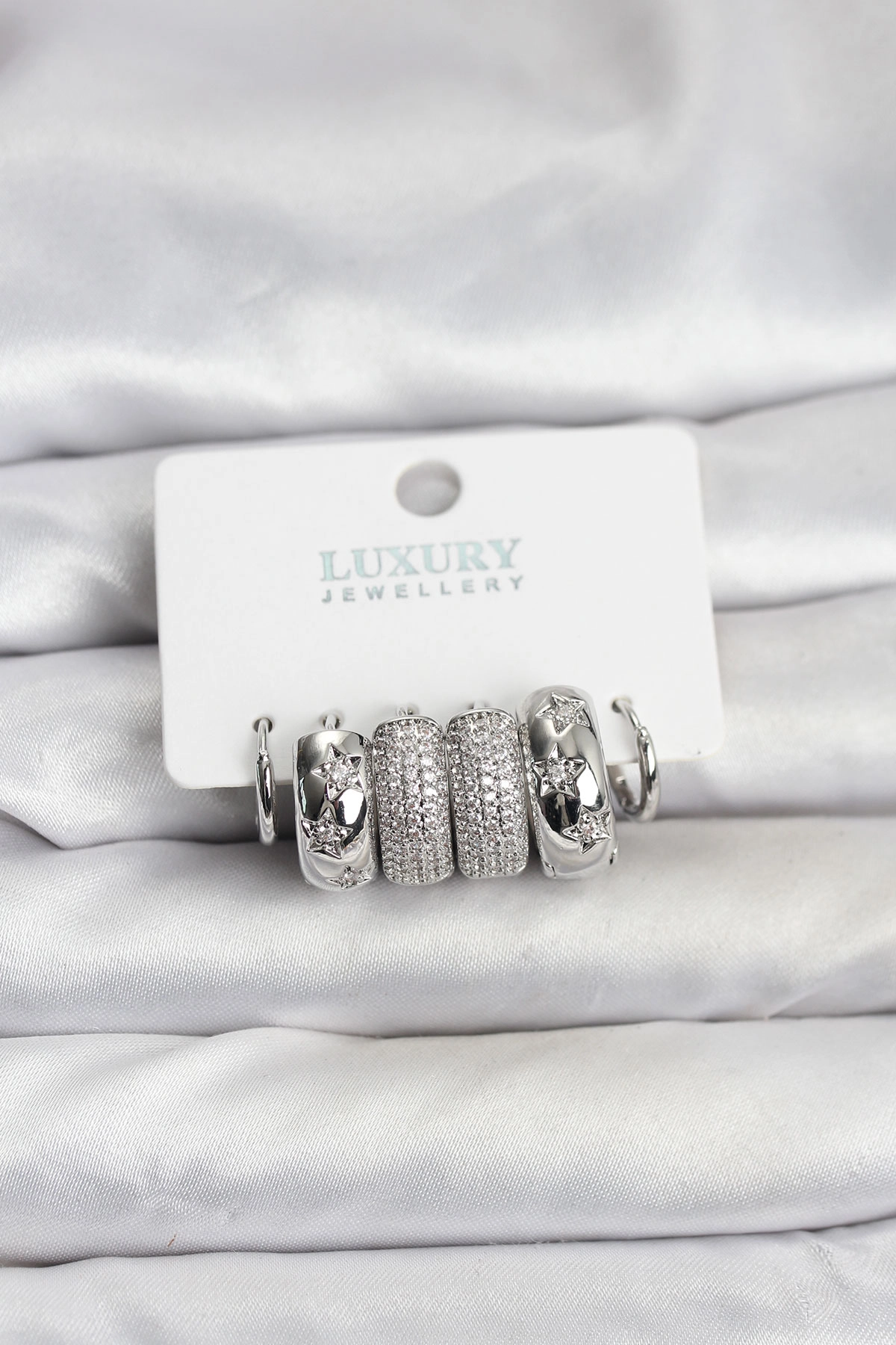 Zirkon Taşlı Pirinç Gümüş Renk Halka Kadın Küpe Seti