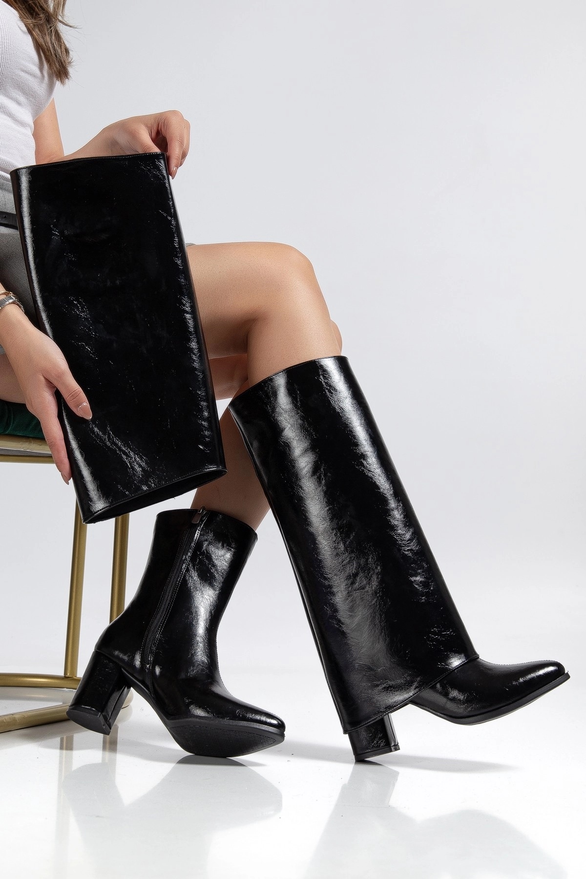 Wila Siyah Parlak Topuklu Tak Çıkar Çizme
