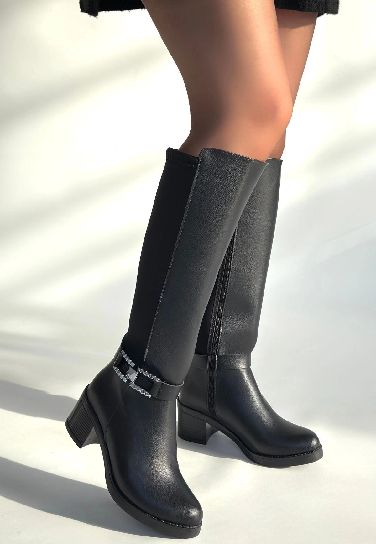 Emrat Siyah Cilt Topuklu Çizme