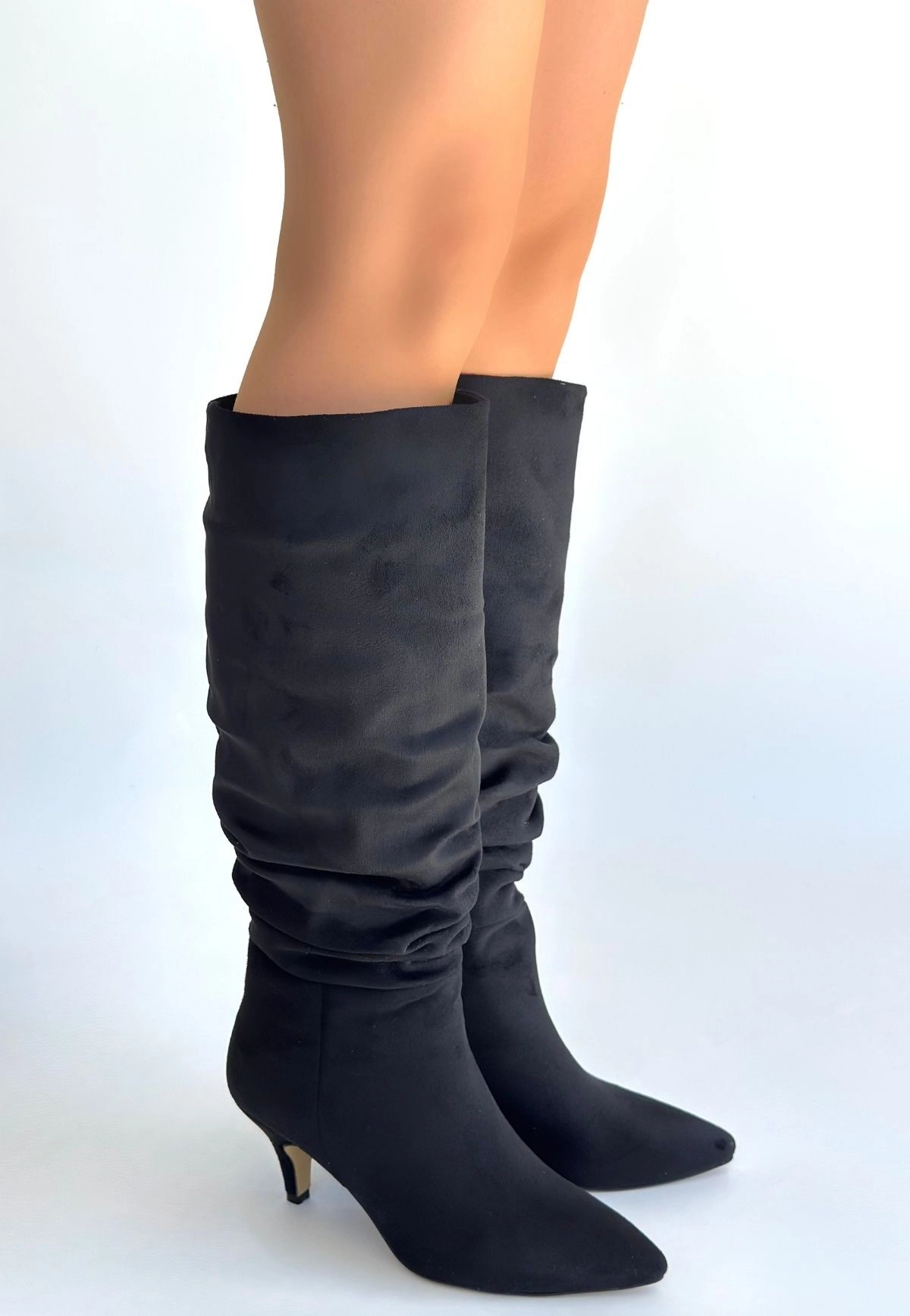 Zelya Siyah Süet Topuklu Çizme