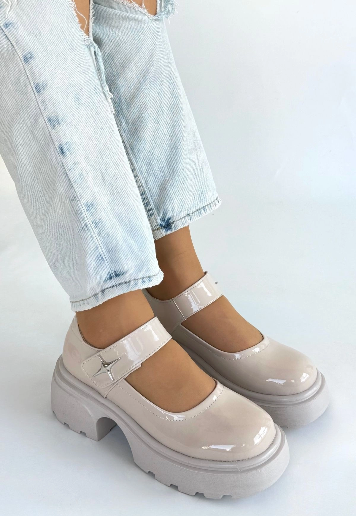 Siyat Bej Rugan Dolgu Topuk Oxford Ayakkabı