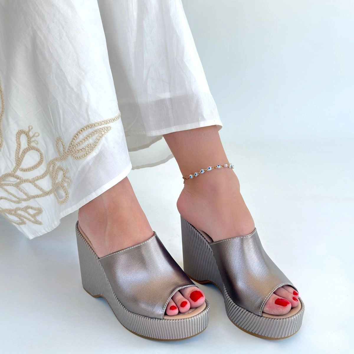 Tlay Platin Cilt Dolgu Topuk Terlik