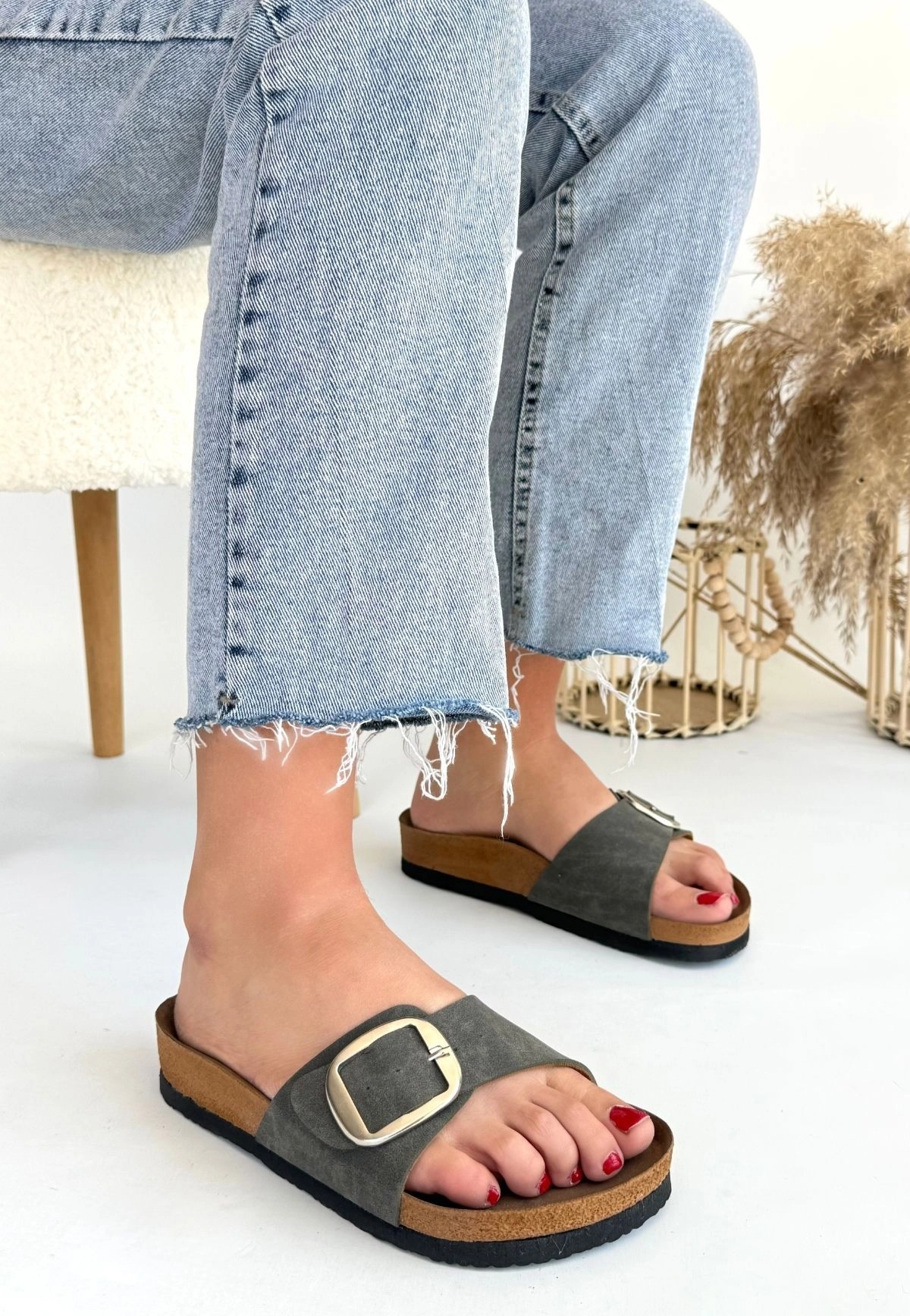 Zooy Yeşil Nubuk Terlik