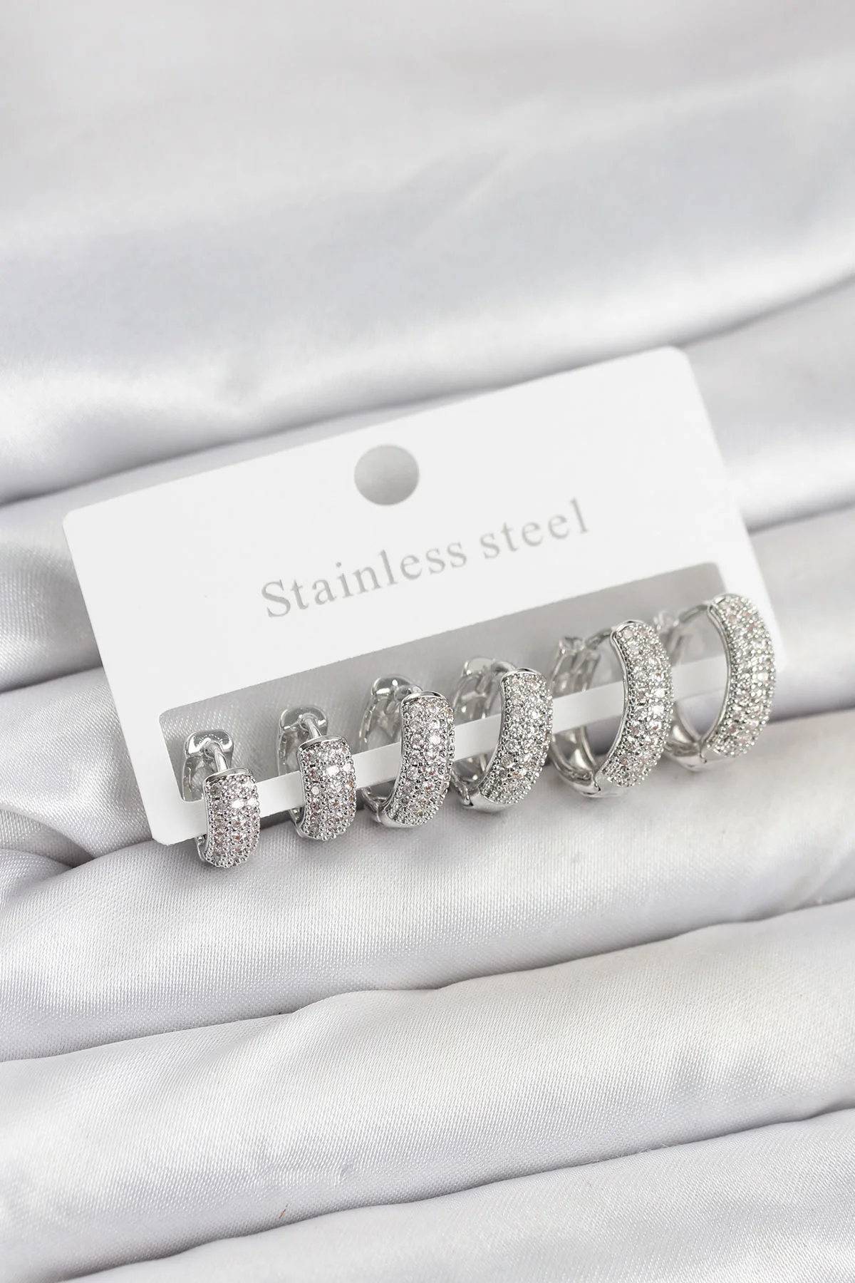 316L Çelik Gümüş Renk Zirkon Taşlı Halka Küpe Seti