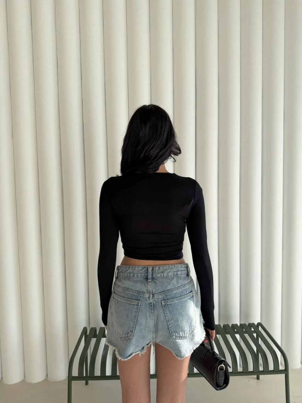 Kadın Kare Yaka Uzun Kol Bluz - Siyah