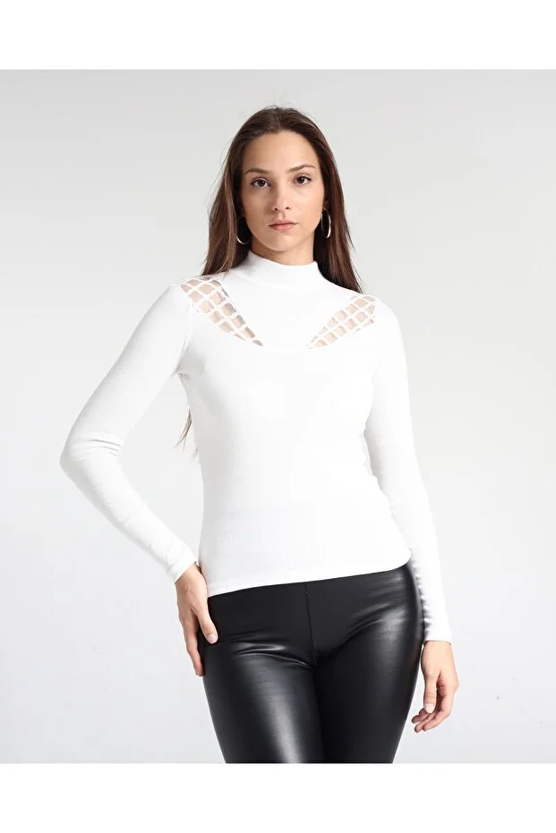 Kadın Desenli Dantel Detaylı Likralı Bluz