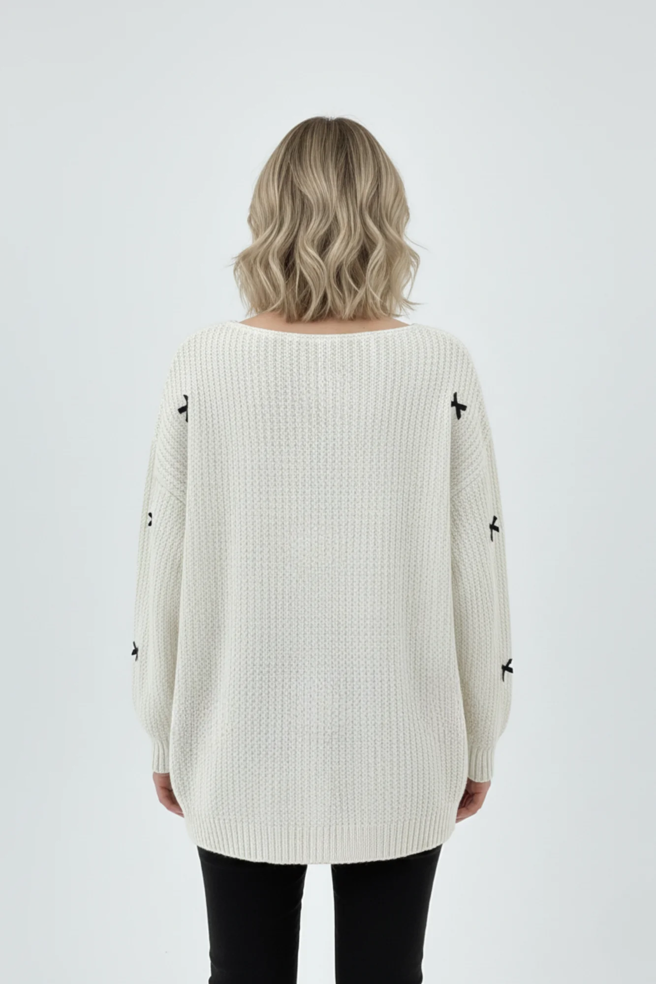 Kadın Kurdeleli Ajurlu Triko Beyaz Kazak