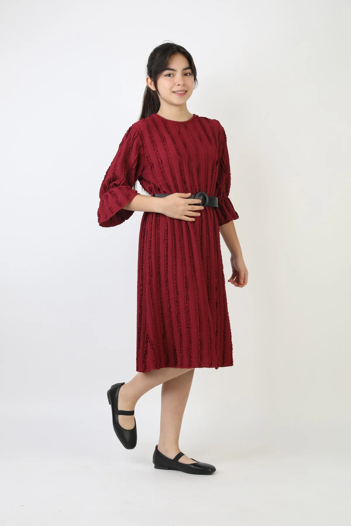 Fırfırlı Bürümcük Kumaş Kız Çocuk Kemerli Günlük Şık ve Rahat Elbise