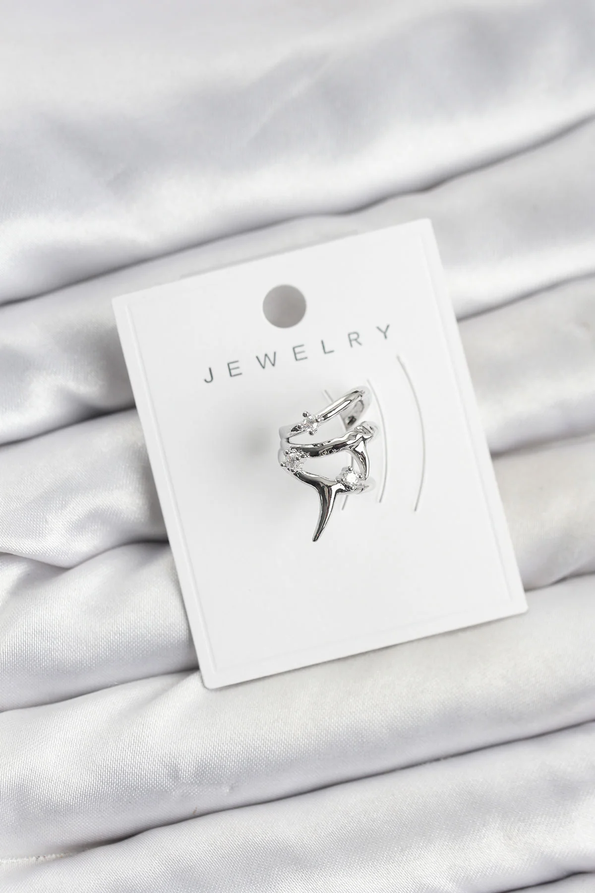 Gümüş Renk Pirinç Diken Model Kıkırdak Earcuff Küpe