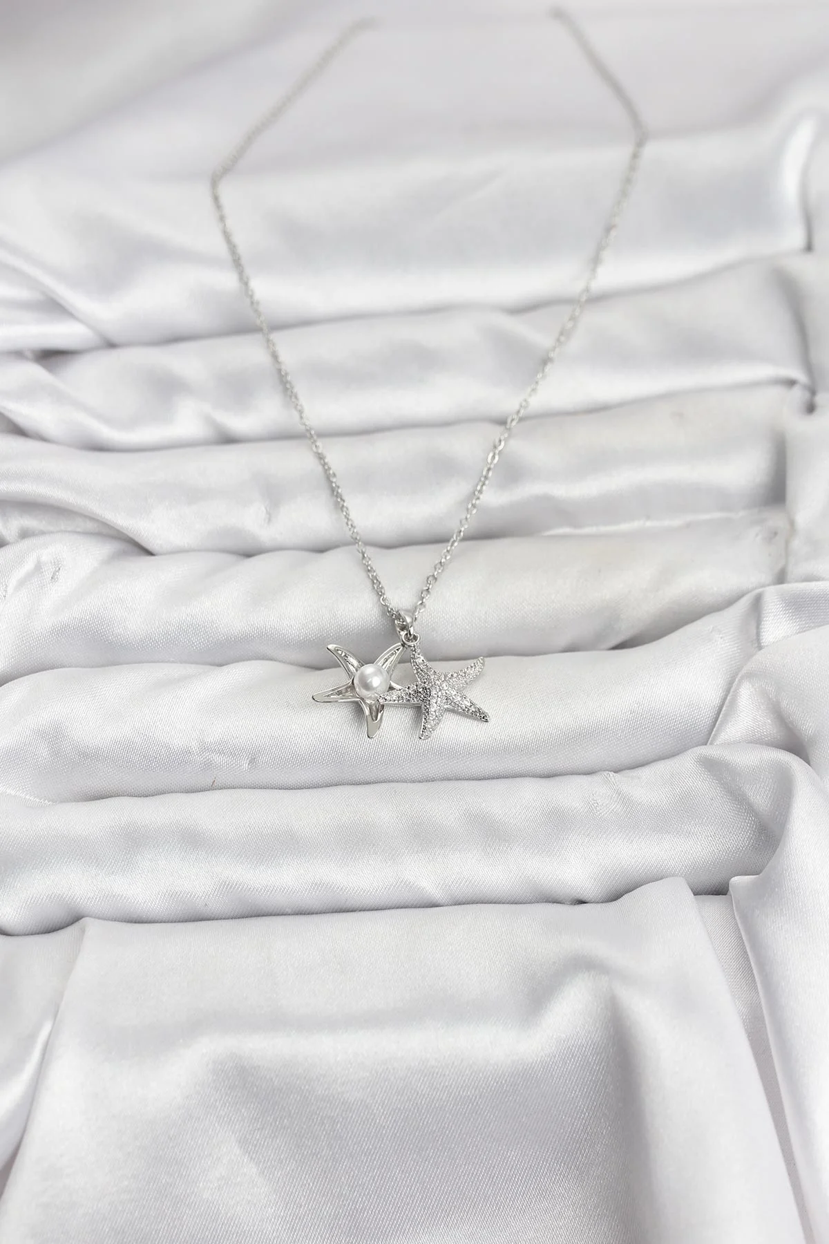 316L Çelik Zincir Gümüş Renk Deniz Yıldızı Model Zirkon Taşlı Kadın Kolye