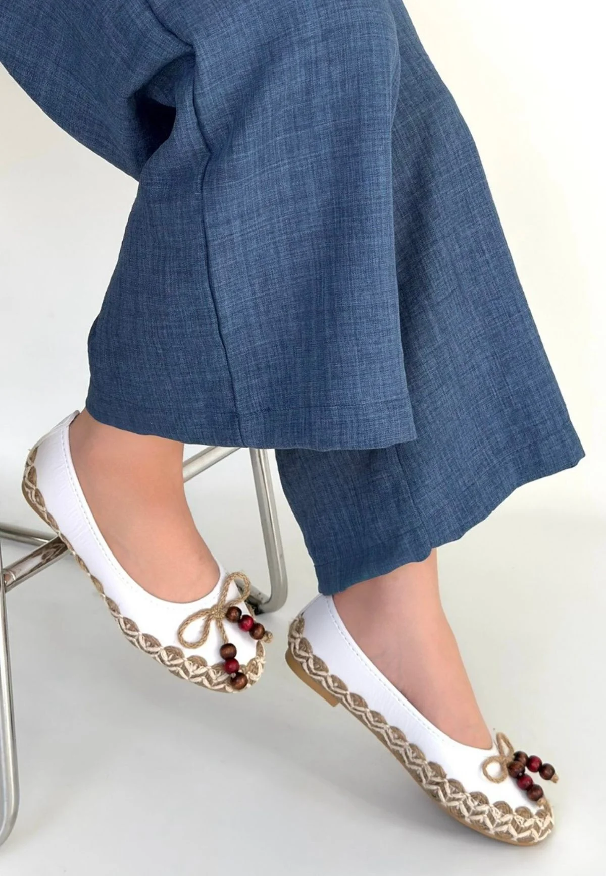 Ilwe Beyaz Cilt Babet Ayakkabı