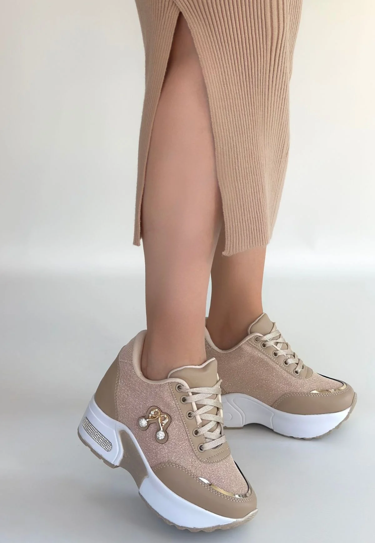 Wody Bej Cilt Simli Bağcıklı Spor Ayakkabı