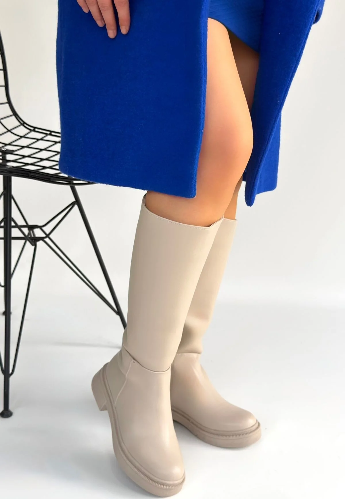 Esni Bej Cilt Çizme