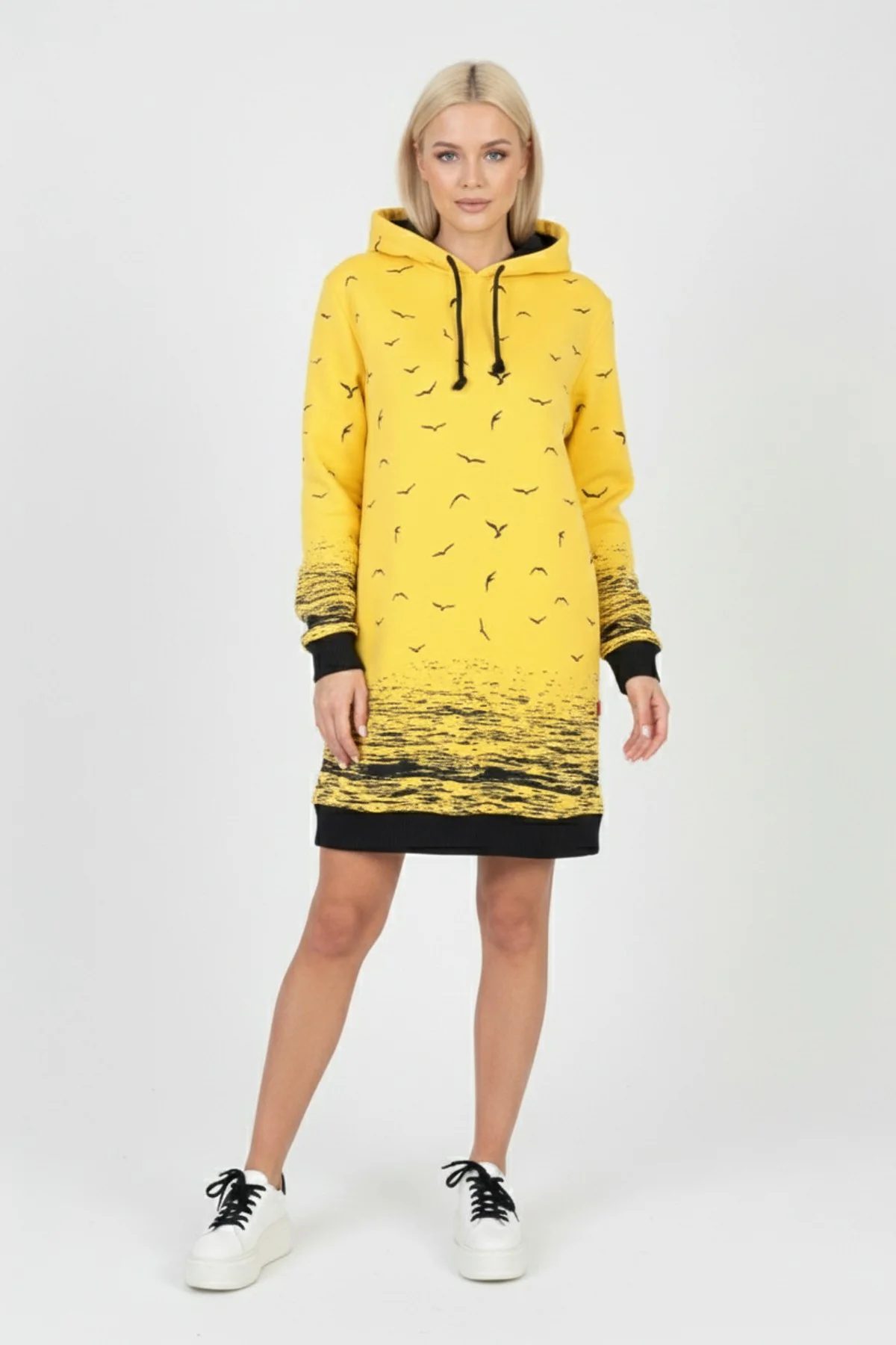 Kadın Sarı Martı Desenli Kapüşonlu Cepli Uzun Kollu Jakarlı İnterlok Penye Sweatshirt Elbise