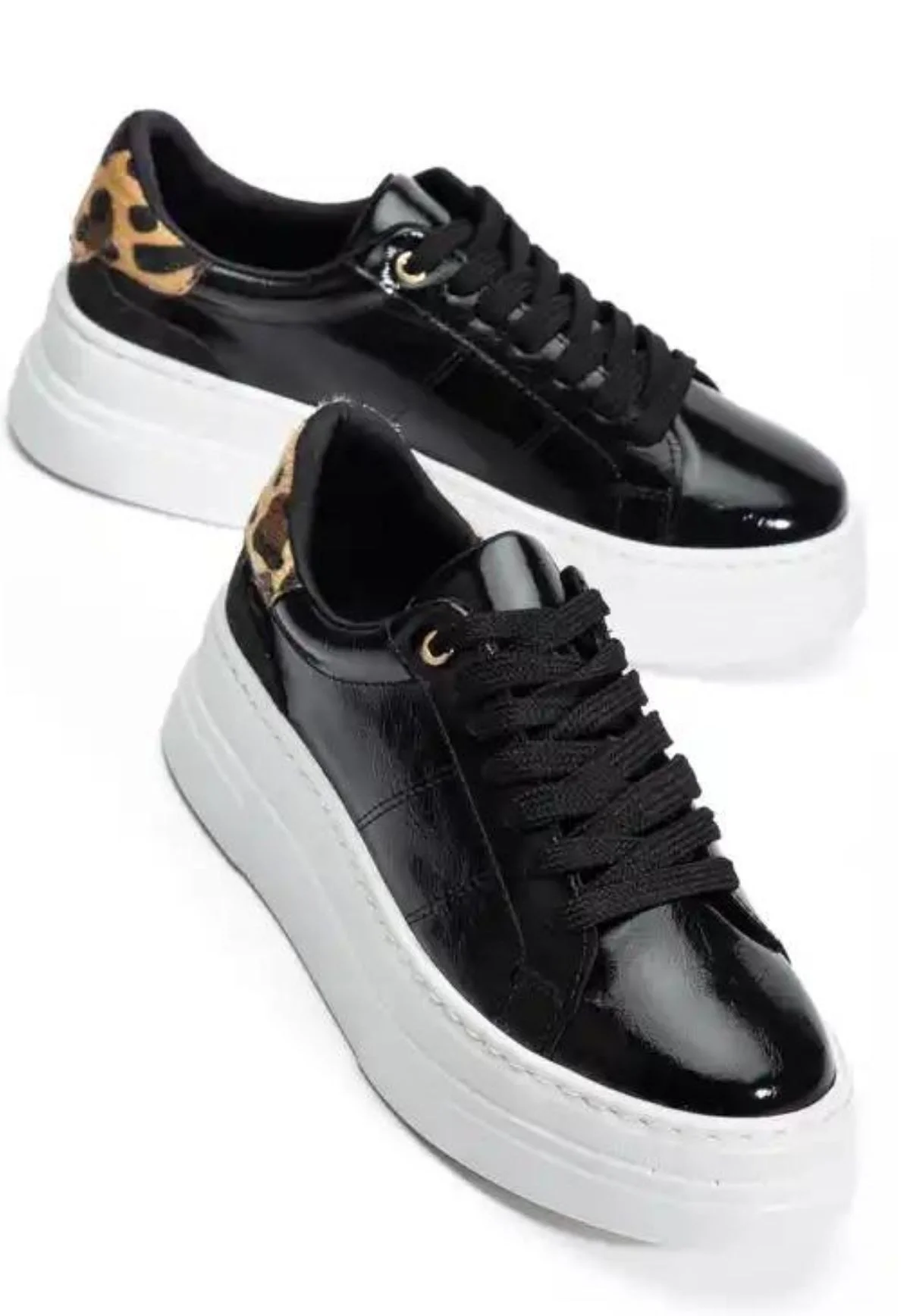 Jetan Siyah Rugan Bağcıklı Spor Ayakkabı