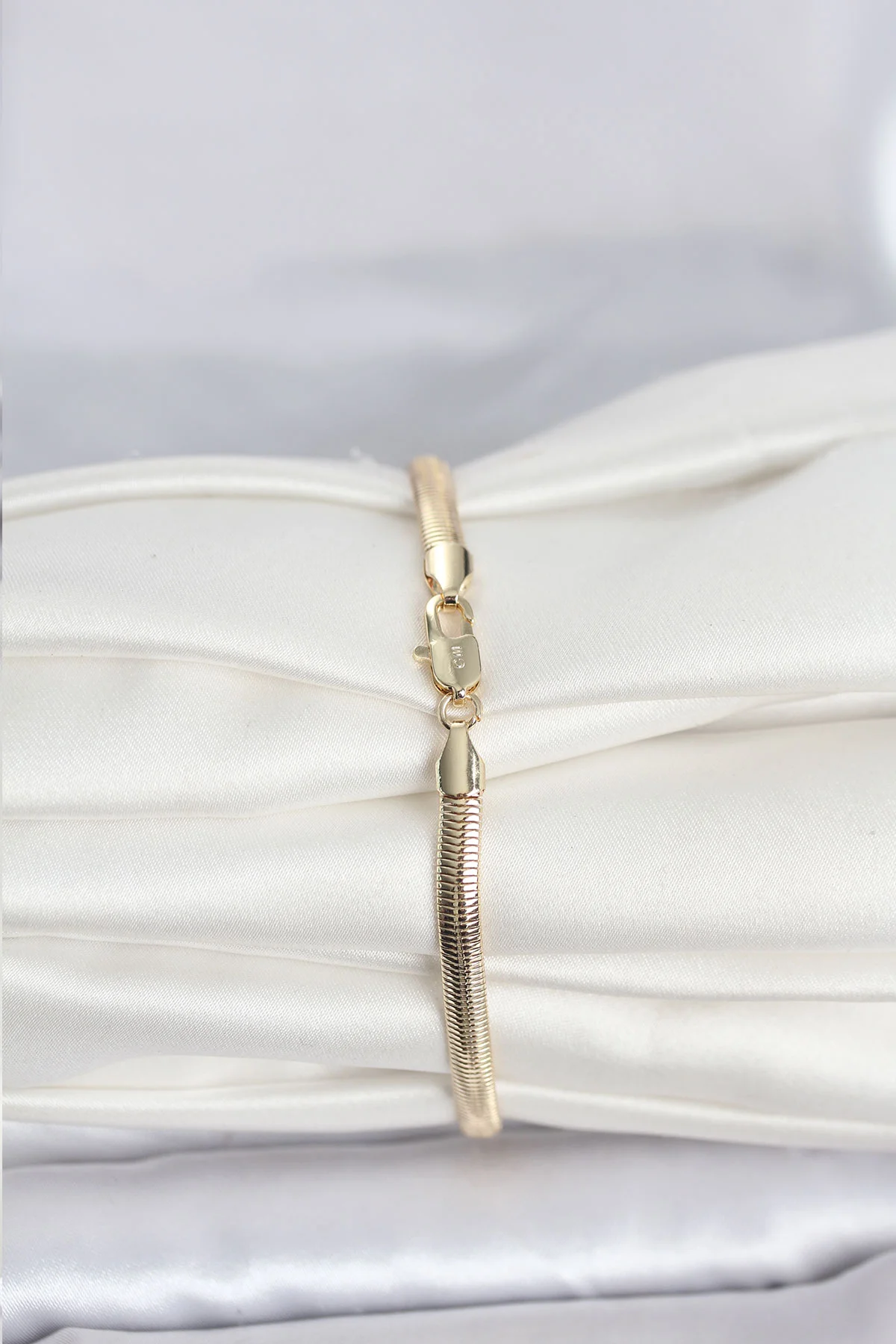 CM 14K Gold Renk Yassı Yılan Zincir Model Kadın Bileklik