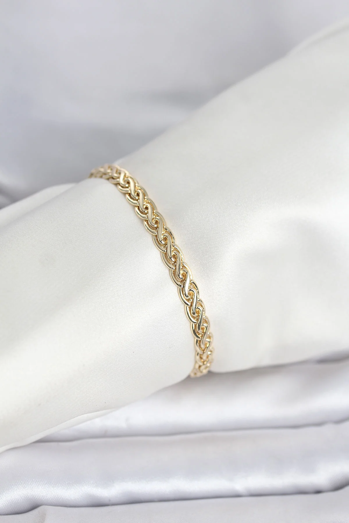 CM 14K Gold Renk Sarmal Zincir Model Kadın Bileklik