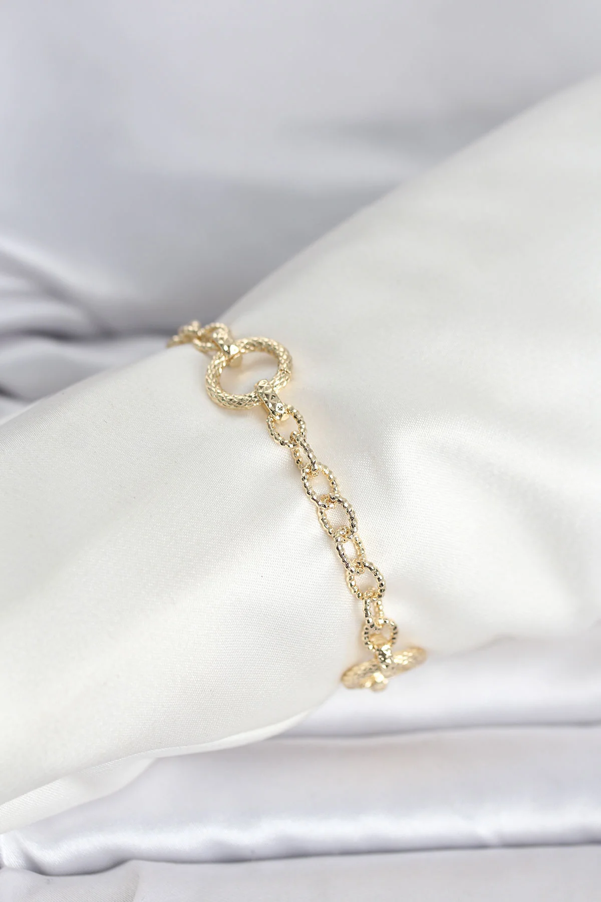 CM 14K Gold Renk Lazerli Halka Model Kadın Bileklik