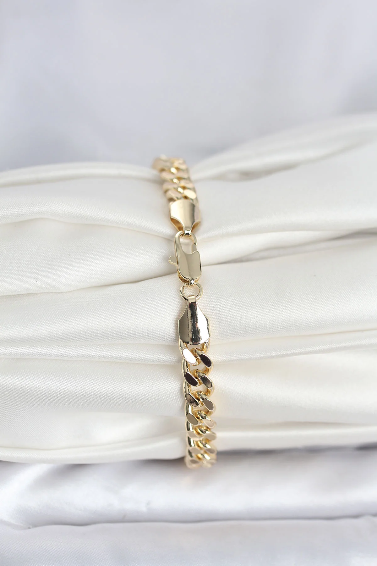 CM 14K Gold Renk Ezme Kalın Zincir Model Kadın Bileklik