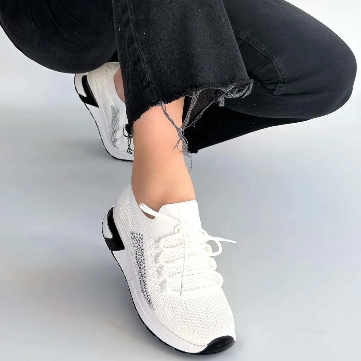 Belan Beyaz Triko Bağcıklı Spor Ayakkabı