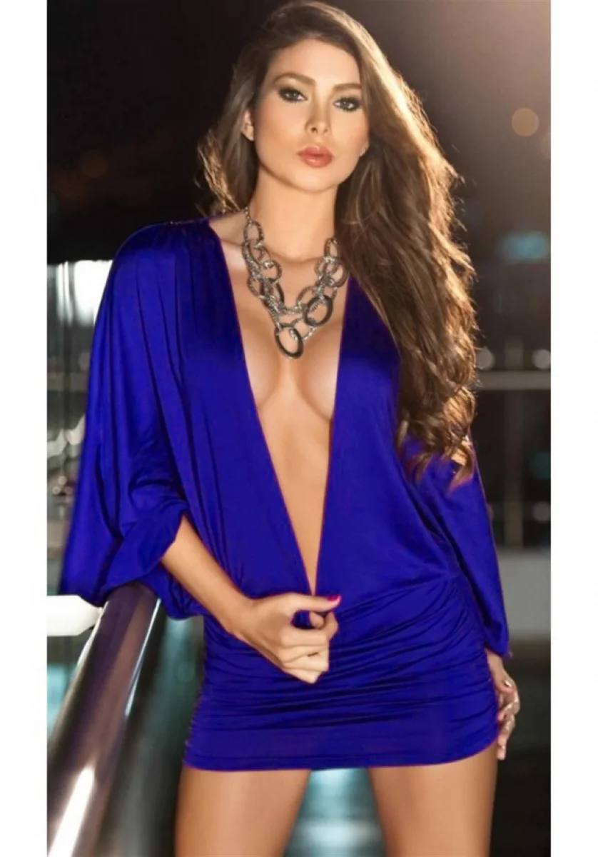 B100915 Derin Göğüs Dekolteli Elbise